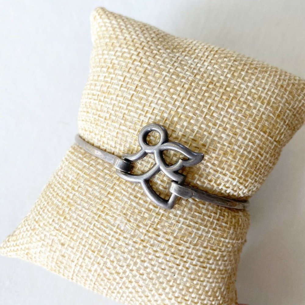 James Avery Angel Bracelet 925 Sterling Silver Hooked Bangle Retired